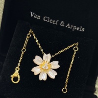 Cheap Van Cleef &amp; Arpels Necklaces For Women #1205377 Replica Wholesale [$39.00 USD] [ITEM#1205377] on Replica Van Cleef &amp; Arpels Necklaces