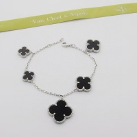 Van Cleef & Arpels Bracelets For Women #1205414