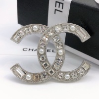 Chanel Brooches For Women #1205541