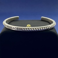 Cheap Versace Bracelets #1205794 Replica Wholesale [$32.00 USD] [ITEM#1205794] on Replica Versace Bracelets