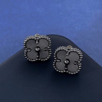 Cheap Van Cleef &amp; Arpels Earrings For Women #1206067 Replica Wholesale [$27.00 USD] [ITEM#1206067] on Replica Van Cleef &amp; Arpels Earrings
