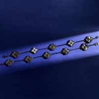 Cheap Van Cleef &amp; Arpels Bracelets #1206069 Replica Wholesale [$32.00 USD] [ITEM#1206069] on Replica Van Cleef &amp; Arpels Bracelets