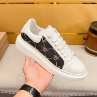 Cheap Versace Casual Shoes For Men #1208265 Replica Wholesale [$76.00 USD] [ITEM#1208265] on Replica Versace Casual Shoes