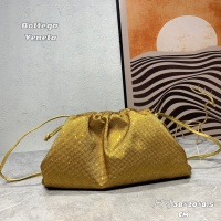 Cheap Bottega Veneta BV AAA Quality Messenger Bags For Women #1208999 Replica Wholesale [$100.00 USD] [ITEM#1208999] on Replica Bottega Veneta BV AAA Quality Messenger Bags