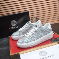 Versace Casual Shoes For Men #1209075