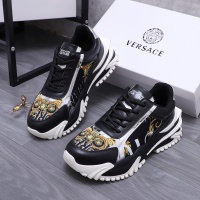 Versace Casual Shoes For Men #1209389