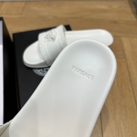 Cheap Versace Slippers For Men #1209986 Replica Wholesale [$72.00 USD] [ITEM#1209986] on Replica Versace Slippers