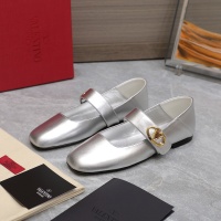 Cheap Valentino Flat Shoes For Women #1210333 Replica Wholesale [$108.00 USD] [ITEM#1210333] on Replica Valentino Flat Shoes