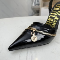 Cheap Versace Sandal For Women #1210601 Replica Wholesale [$82.00 USD] [ITEM#1210601] on Replica Versace Sandal