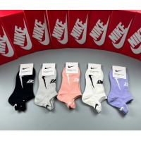 Nike Socks For Women #1212772