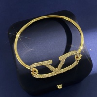 Cheap Valentino Bracelets #1214934 Replica Wholesale [$32.00 USD] [ITEM#1214934] on Replica Valentino Bracelets