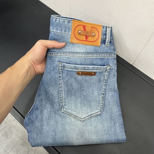 Cheap Valentino Jeans For Men #1217329 Replica Wholesale [$60.00 USD] [ITEM#1217329] on Replica Valentino Jeans