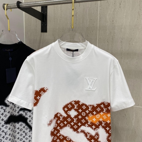 Cheap Louis Vuitton LV T-Shirts Short Sleeved For Unisex #1218386 Replica Wholesale [$64.00 USD] [ITEM#1218386] on Replica Louis Vuitton LV T-Shirts