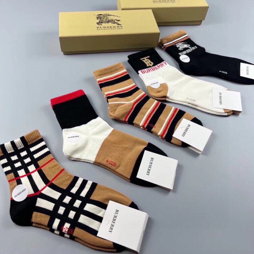 Cheap Burberry Socks For Women #1218760 Replica Wholesale [$29.00 USD] [ITEM#1218760] on Replica Burberry Socks