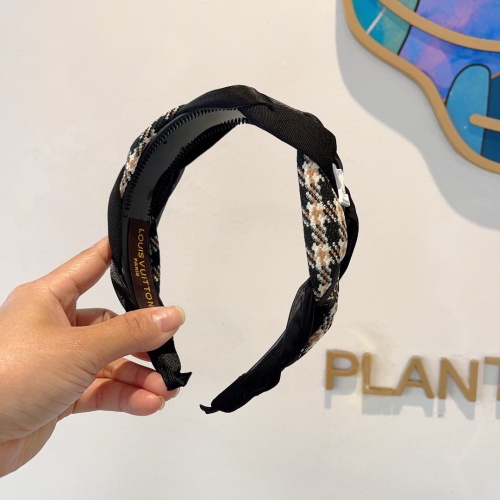 Cheap Louis Vuitton LV Headband For Women #1218789 Replica Wholesale [$27.00 USD] [ITEM#1218789] on Replica Louis Vuitton LV Headband