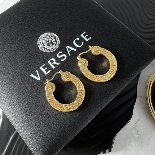 Cheap Versace Earrings For Women #1219206 Replica Wholesale [$36.00 USD] [ITEM#1219206] on Replica Versace Earrings