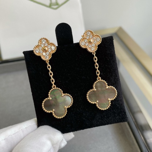 Cheap Van Cleef &amp; Arpels Earrings For Women #1219219 Replica Wholesale [$76.00 USD] [ITEM#1219219] on Replica Van Cleef &amp; Arpels Earrings