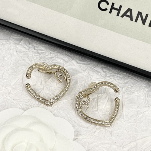 Cheap Chanel Earrings For Women #1219362 Replica Wholesale [$32.00 USD] [ITEM#1219362] on Replica Chanel Earrings