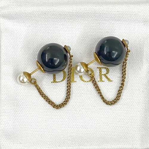 Cheap Christian Dior Earrings For Women #1219371 Replica Wholesale [$27.00 USD] [ITEM#1219371] on Replica Christian Dior Earrings