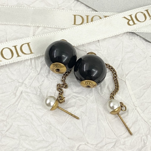 Cheap Christian Dior Earrings For Women #1219371 Replica Wholesale [$27.00 USD] [ITEM#1219371] on Replica Christian Dior Earrings