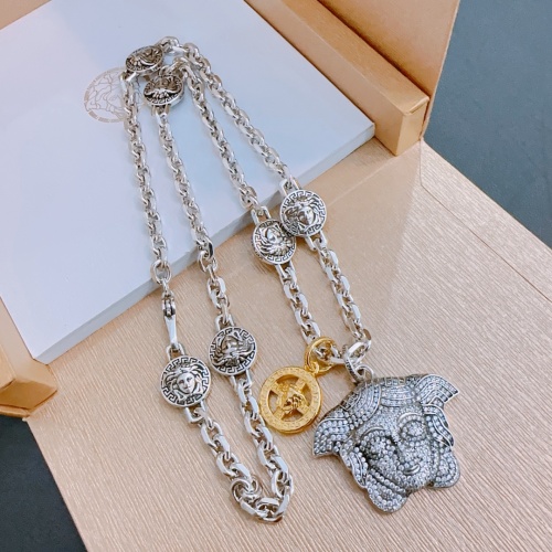 Cheap Versace Necklaces #1219493 Replica Wholesale [$64.00 USD] [ITEM#1219493] on Replica Versace Necklaces