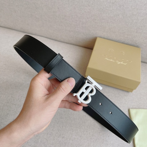 Burberry AAA Quality Belts For Men #1219565