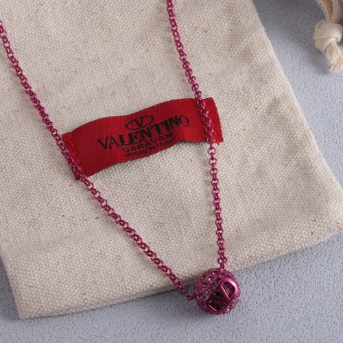 Cheap Valentino Necklaces #1219598 Replica Wholesale [$29.00 USD] [ITEM#1219598] on Replica Valentino Necklaces