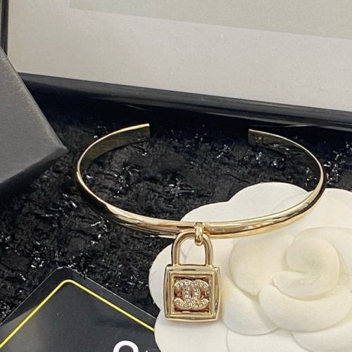 Cheap Chanel Bracelets #1219786 Replica Wholesale [$34.00 USD] [ITEM#1219786] on Replica Chanel Bracelets