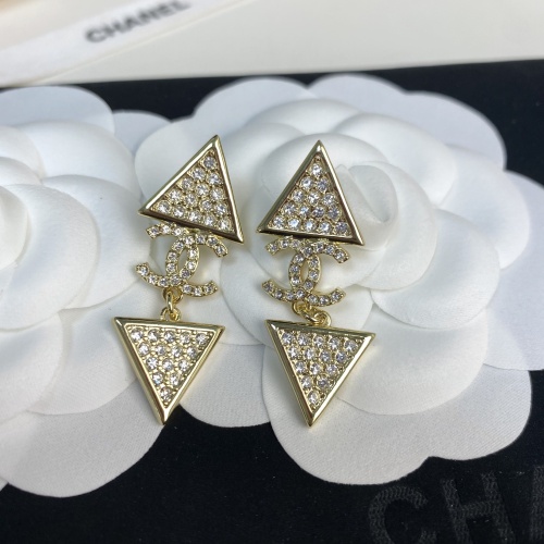 Cheap Chanel Earrings For Women #1219873 Replica Wholesale [$27.00 USD] [ITEM#1219873] on Replica Chanel Earrings