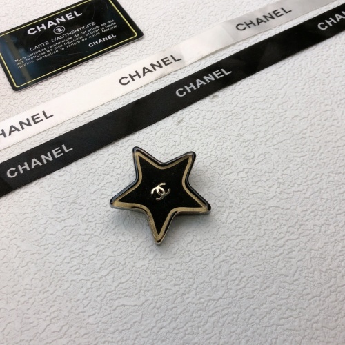 Cheap Chanel Brooches For Women #1219936 Replica Wholesale [$32.00 USD] [ITEM#1219936] on Replica Chanel Brooches