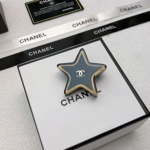 Cheap Chanel Brooches For Women #1219936 Replica Wholesale [$32.00 USD] [ITEM#1219936] on Replica Chanel Brooches