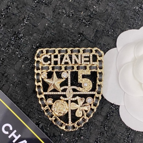 Cheap Chanel Brooches For Women #1219955 Replica Wholesale [$38.00 USD] [ITEM#1219955] on Replica Chanel Brooches