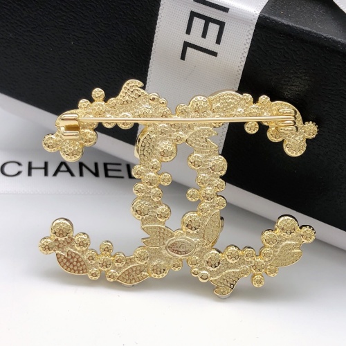 Cheap Chanel Brooches For Women #1220056 Replica Wholesale [$32.00 USD] [ITEM#1220056] on Replica Chanel Brooches