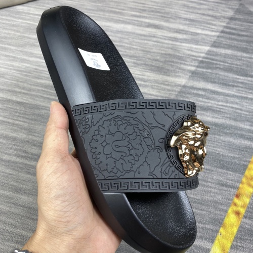 Cheap Versace Slippers For Men #1220286 Replica Wholesale [$45.00 USD] [ITEM#1220286] on Replica Versace Slippers