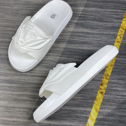 Cheap Versace Slippers For Men #1220293 Replica Wholesale [$45.00 USD] [ITEM#1220293] on Replica Versace Slippers