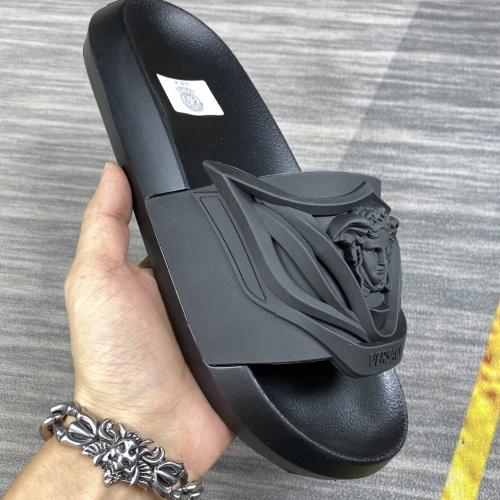 Cheap Versace Slippers For Men #1220294 Replica Wholesale [$45.00 USD] [ITEM#1220294] on Replica Versace Slippers