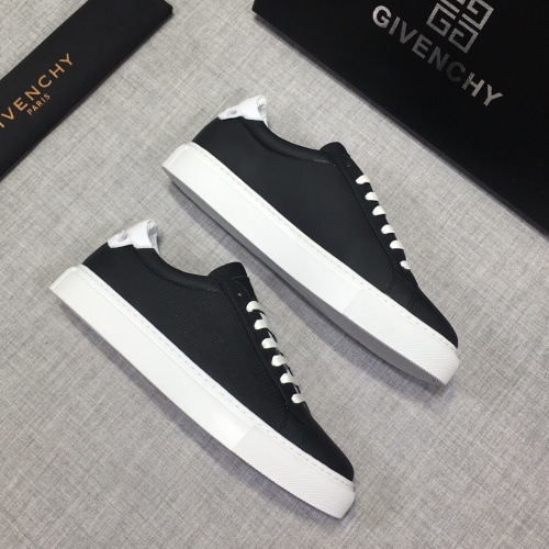 Cheap Givenchy Casual Shoes For Men #1220761 Replica Wholesale [$72.00 USD] [ITEM#1220761] on Replica Givenchy Casual Shoes