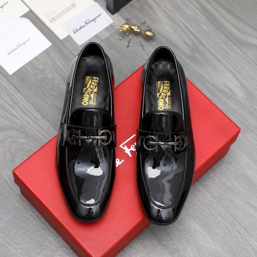 Cheap Salvatore Ferragamo Leather Shoes For Men #1220995 Replica Wholesale [$80.00 USD] [ITEM#1220995] on Replica Salvatore Ferragamo Leather Shoes