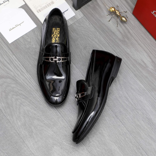 Cheap Salvatore Ferragamo Leather Shoes For Men #1220998 Replica Wholesale [$80.00 USD] [ITEM#1220998] on Replica Salvatore Ferragamo Leather Shoes