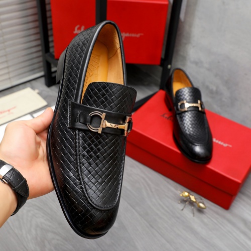 Cheap Salvatore Ferragamo Leather Shoes For Men #1221004 Replica Wholesale [$82.00 USD] [ITEM#1221004] on Replica Salvatore Ferragamo Leather Shoes