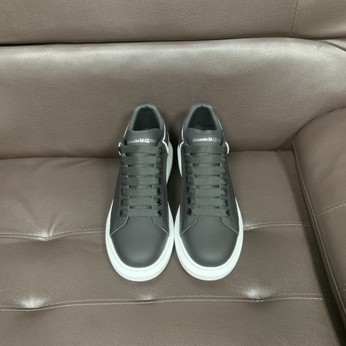 Cheap Alexander McQueen Casual Shoes For Men #1221081 Replica Wholesale [$102.00 USD] [ITEM#1221081] on Replica Alexander McQueen Casual Shoes