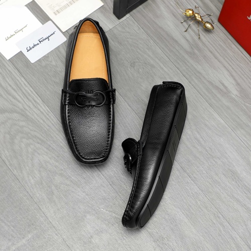 Cheap Salvatore Ferragamo Leather Shoes For Men #1221163 Replica Wholesale [$82.00 USD] [ITEM#1221163] on Replica Salvatore Ferragamo Leather Shoes