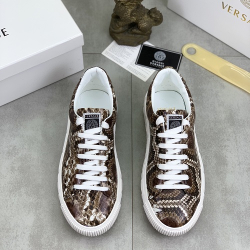 Cheap Versace Casual Shoes For Men #1221184 Replica Wholesale [$102.00 USD] [ITEM#1221184] on Replica Versace Casual Shoes