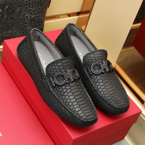 Cheap Salvatore Ferragamo Leather Shoes For Men #1221531 Replica Wholesale [$118.00 USD] [ITEM#1221531] on Replica Salvatore Ferragamo Leather Shoes