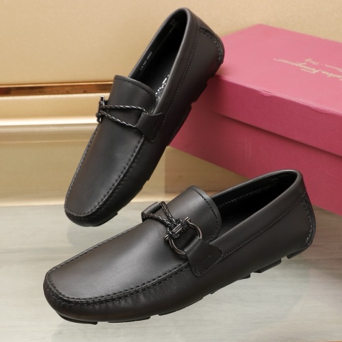 Cheap Salvatore Ferragamo Leather Shoes For Men #1221549 Replica Wholesale [$118.00 USD] [ITEM#1221549] on Replica Salvatore Ferragamo Leather Shoes