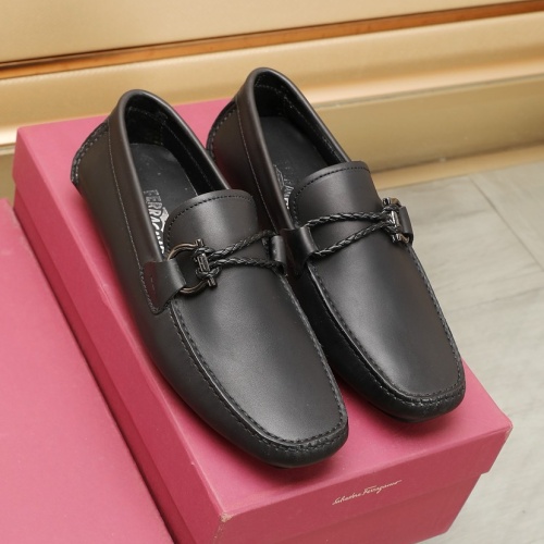 Cheap Salvatore Ferragamo Leather Shoes For Men #1221549 Replica Wholesale [$118.00 USD] [ITEM#1221549] on Replica Salvatore Ferragamo Leather Shoes