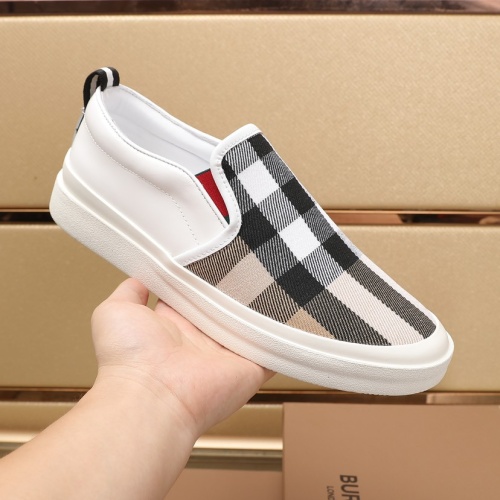 Cheap Burberry Casual Shoes For Men #1221567 Replica Wholesale [$85.00 USD] [ITEM#1221567] on Replica Burberry Casual Shoes