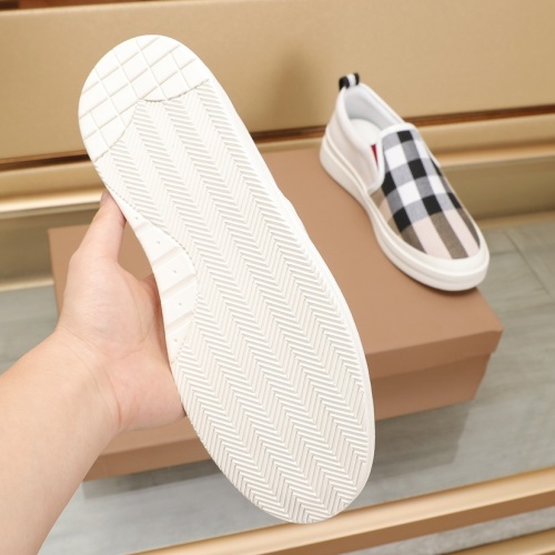 Cheap Burberry Casual Shoes For Men #1221567 Replica Wholesale [$85.00 USD] [ITEM#1221567] on Replica Burberry Casual Shoes