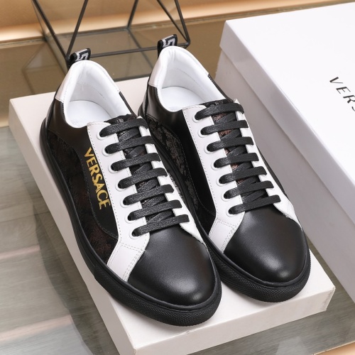 Cheap Versace Casual Shoes For Men #1221623 Replica Wholesale [$85.00 USD] [ITEM#1221623] on Replica Versace Casual Shoes