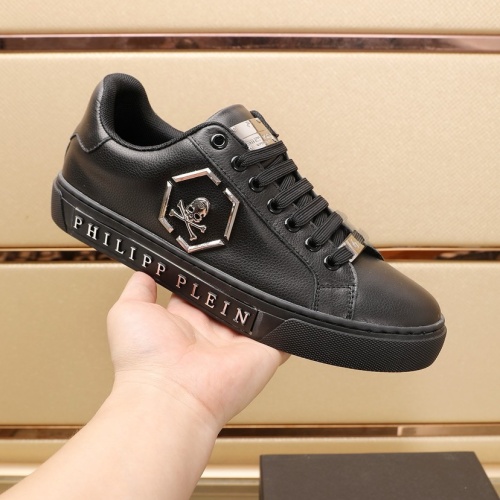 Cheap Philipp Plein PP Casual Shoes For Men #1221654 Replica Wholesale [$88.00 USD] [ITEM#1221654] on Replica Philipp Plein PP Casual Shoes